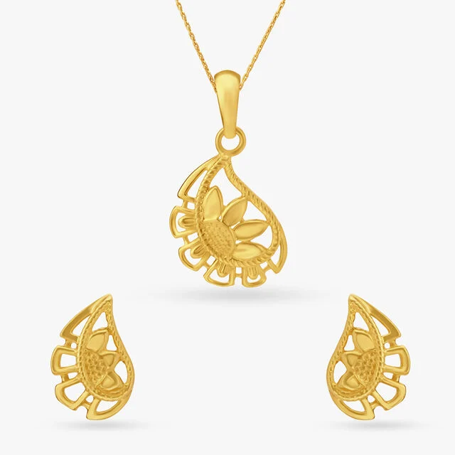 Sunflower Pendant and Earrings Set